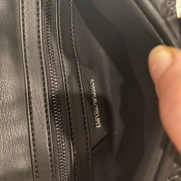 Emporio Armani sling bag - Picture 4 of 6